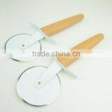 32061 Kitchen Gadget Kitchen Tool Round Lace Pizza Cutter thumbnail-4