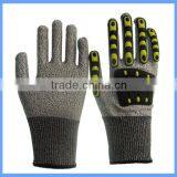 CE EN388 13g Seamless HPPE Knitted Oil Gas Resistant Glove for Maintenance thumbnail-3