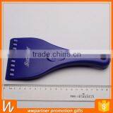 Translucent Plastic Snow Scraper / Plastic Scraper With Handle thumbnail-6