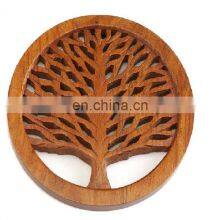 Подставка для горячих посудин с дизайном деревянного дерева