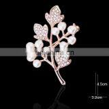 Fashion Korean Crystal Rhinestone Wedding Pearl Brooch Wholesale MB-0008 thumbnail-1
