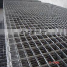 2020 High Quality Galvanized Steel and PVC Coated Welded Wire Mesh Fence for Sale thumbnail-3
