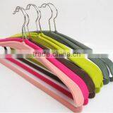 Wholesale New Designed Luxury Non-slip Velvet Hangers thumbnail-1