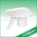 All Plastic Trigger Sprayer Head With Safe Ring for Cleaner Bottles thumbnail-1