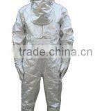 Coverall Style Aluminized Kevlar Fabric Heat Insulation Suit With SCBA For Metal Smelting Industry thumbnail-2