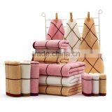 Kitchen Towel Set, Solid and Check thumbnail-1