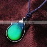 2015 Hot and Fancy Color Changing Pendent Necklace Green Necklace                        
                                                Quality Choice