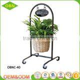Tabletop Wholesale Metal Frame Wicker Artificial Handmade Decorate Hanging Flower Gift Basket thumbnail-3