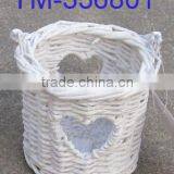 Willow Candlestick Holders With Heart thumbnail-1