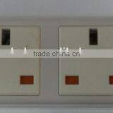 British Standard PC Material 15 Year Guarantee 16Amp Switched Socket thumbnail-2