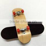 2017 Mini Maple Made Wood Finger Skateboard Glider Skateboard Toy thumbnail-1