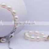 Wholesale 6-7mm Rice Freshwater Pearls Bracelet Design thumbnail-1
