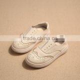 In the Spring of 2016 the New British Style Simple Children Leather Shoes for Boys and Girls All-match White Shoes Slip-on thumbnail-4