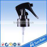 Hot Sale Locking Design Smooth Mini Trigger Sprayer for Home Cleaning thumbnail-4