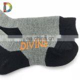 Diamond Graphene Crew Anti-Bacterial Heat Cotton Winter Thick Wool Socks thumbnail-5