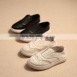 In the Spring of 2016 the New British Style Simple Children Leather Shoes for Boys and Girls All-match White Shoes Slip-on thumbnail-1