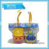 Kids Love Playing Tiny Pull Back Car thumbnail-1