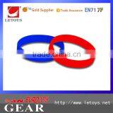 2015 Newest Customize Silicone Bracelet Customized Fashion Popular Silicone Bracelet For Festival Party thumbnail-1