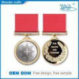 Customized Bimetal Casting Mirror Finish Pin-style Gold Silver Plated Engraved Glorious Medallion