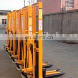 Manual Forklift 1 Ton thumbnail-2