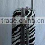 4 Wheels Patterned Trolley Luggage thumbnail-2