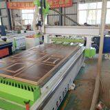 China Experienced Factory Automatic Center CNC Wood Router Machine for Wood Door Cabinet Making thumbnail-4