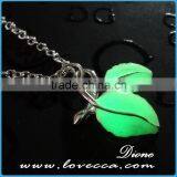 Wholesale Leaf Pendants Necklace Glow in the Dark Necklace With Luminous Stone thumbnail-2