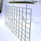 Hanging wire mesh divider, wire deck, rack deck