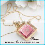 Square Gold Plated Locket Dried Real Flower Necklace thumbnail-3