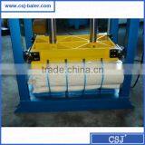 CE Certificated Vertical JP-40T Cotton-padded Clothes Hydraulic Baler thumbnail-4