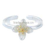 Fashion Silver Plated Yellow Flower White Copper Open Rings thumbnail-1