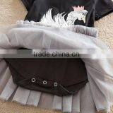 100% Cotton Seercusker Baby Girl Romper Swan Printing Baby Lovely Jumpsuit thumbnail-4