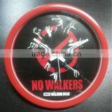 12" PLASTIC WALL CLOCK thumbnail-1