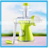 Easy Use Hand Operated Manual Juice Extractor Orange Lemon Juice Blender thumbnail-1