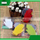 Promotional Gifts Wholesale Hand Shaped Plastic Pizza Cutter Fork thumbnail-1