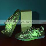 New Style Fashion Men Light Casual Shoes Sneakers Sample for Male, Adults Fluorescence Light Sport Shoes Sneakers for Men Good thumbnail-2