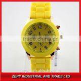 R0452 Stylish Luxury Watch ,100% Factory Directy Selling Japan Movt Quartz Watch Stainless Steel Back thumbnail-3