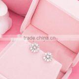 Hot Selling 925 Sterling Silver Diamond Stud Earrings for Wedding thumbnail-2
