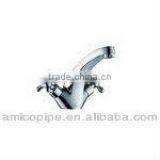 Wholesale Double Handle Brass Water Tap