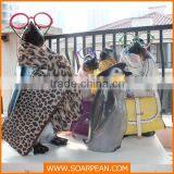 New Style Fiberglass Penguin Window Display thumbnail-3