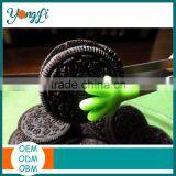 Kitchen Gadgets Mini Tongs Set of 4 Silicone Hand Shape Tongs thumbnail-2