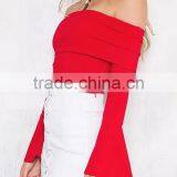 Runwaylover EY2337B 2017 Women Flare Sleeve Fashion Off-Shoulder Knitted Blouse thumbnail-3