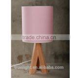 Hot Saled Wooden E27*1 Table Lamp, Fabric /cloth Small Desk Light thumbnail-3