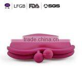 Cute Lady / Girls Kiss Lock Silicone Wallet / Silicone Coin Purse in Heart Shape