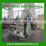 2016 the best selling Perfect quality BBQ charcoal packing machine/cubic shape coal packing machine 008618137673245