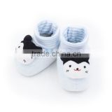 super soft newborn shoes light blue cat