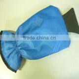 15052317 Red Waterproof Dry Ice Scraper With Glove Car Ice Scraper Glove thumbnail-2