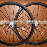 Super Light 38mm Carbon Rim & Carbon 700c Clincher Wheel & High Quality Carbon Wheelset