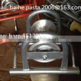 Supplier YT014 Galvanize Cable Roller,made in China.Guide Roller thumbnail-1