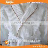 China Manufacturer 100% Cotton White Hotel Robe thumbnail-1
